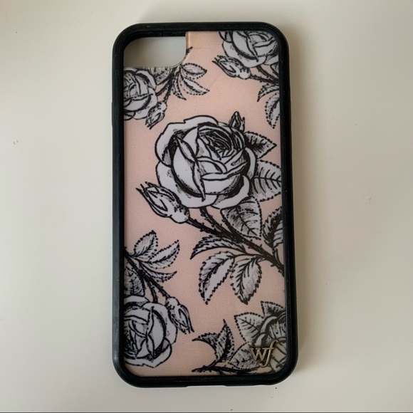 Claudia Sulewski x Wildflower iPhone 6c Phone Case - Picture 2 of 5